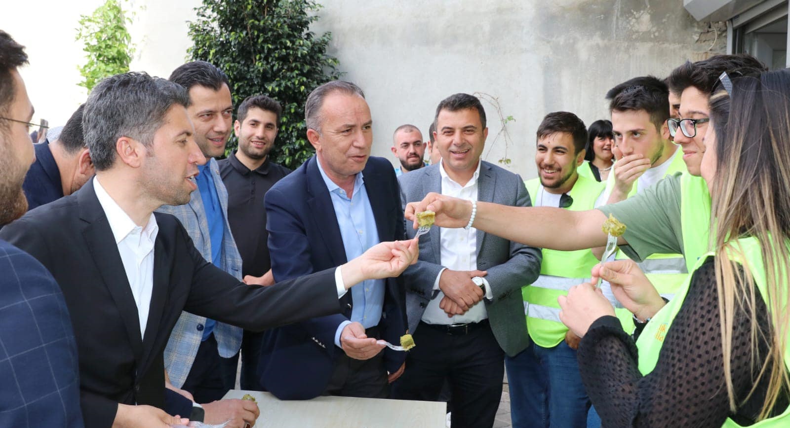  CEYLAN, ERDOĞAN’NIN MİTİNGİ İÇİN ADANA’DA!