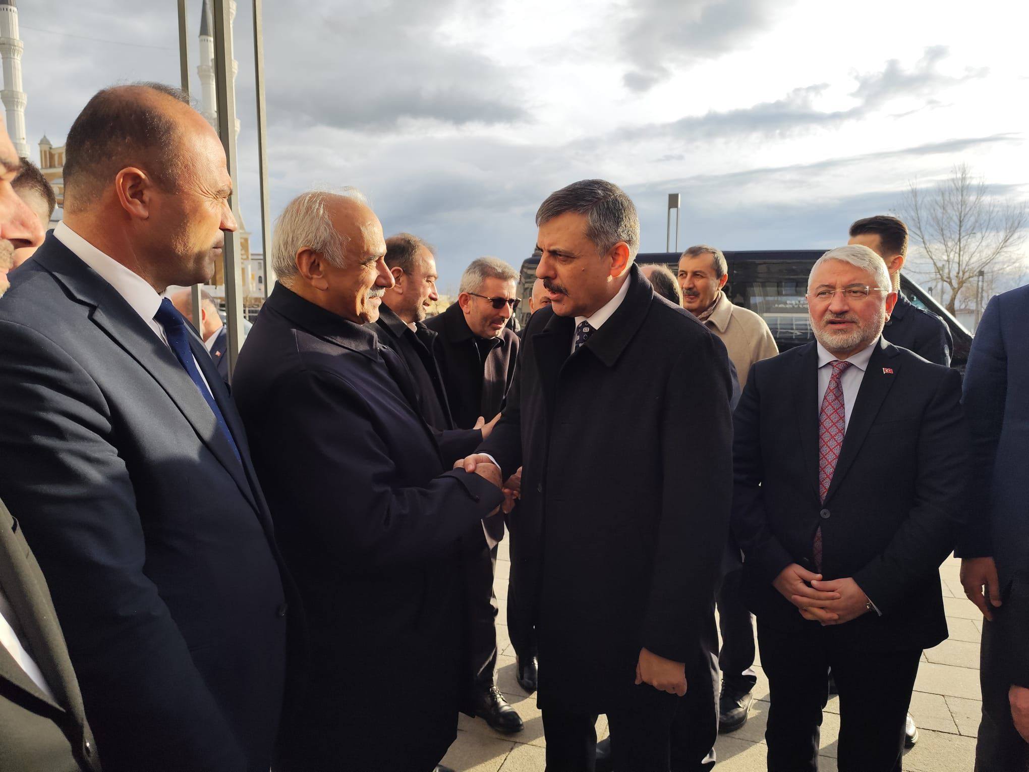 Başkan Çizikci Bakan Çiftçi’yi İskilip’e davet etti