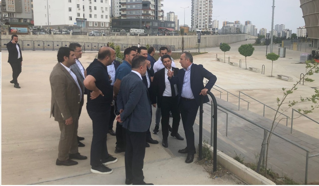 CEYLAN, GENÇLERİ ADANA’DAKİ ŞÖLENE DAVET ETTİ