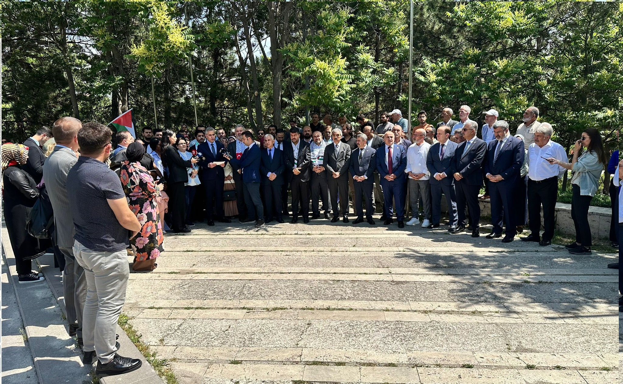 Gazze zalimlere mezar olacak