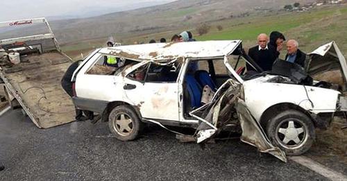 TRAFİK KAZASI; 1 ÖLÜ 5 YARALI