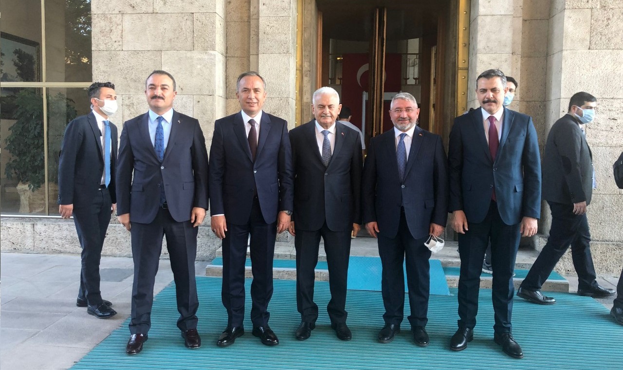 Ceylan ve Çorum heyeti, Binali Yıldırım ile görüştü