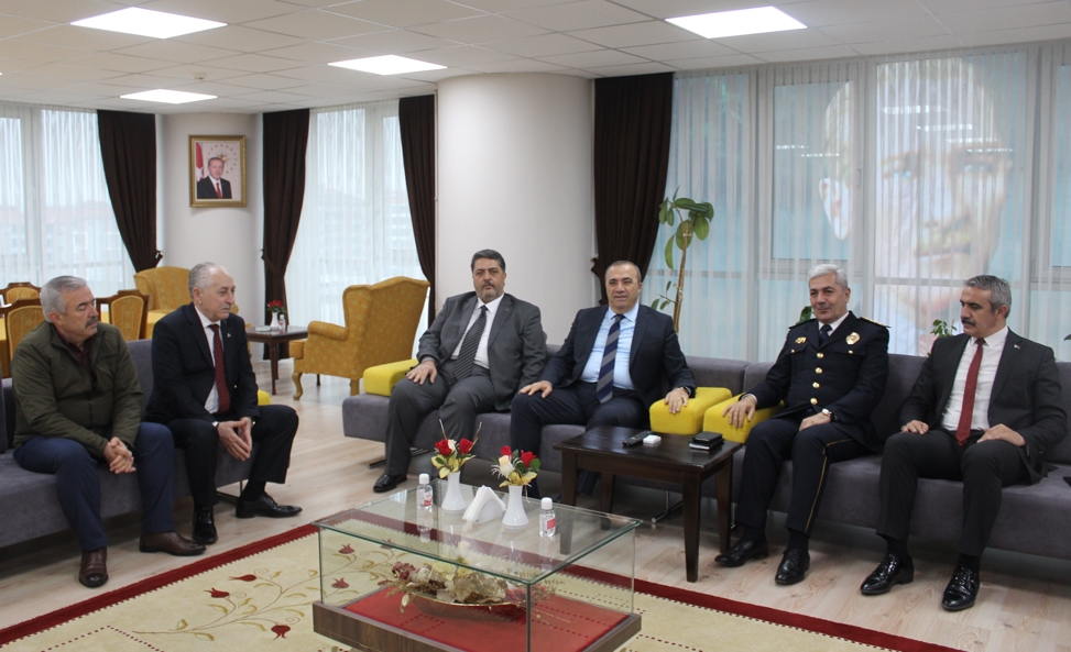 KAYRICI, POLİSLERİ UNUTMADI