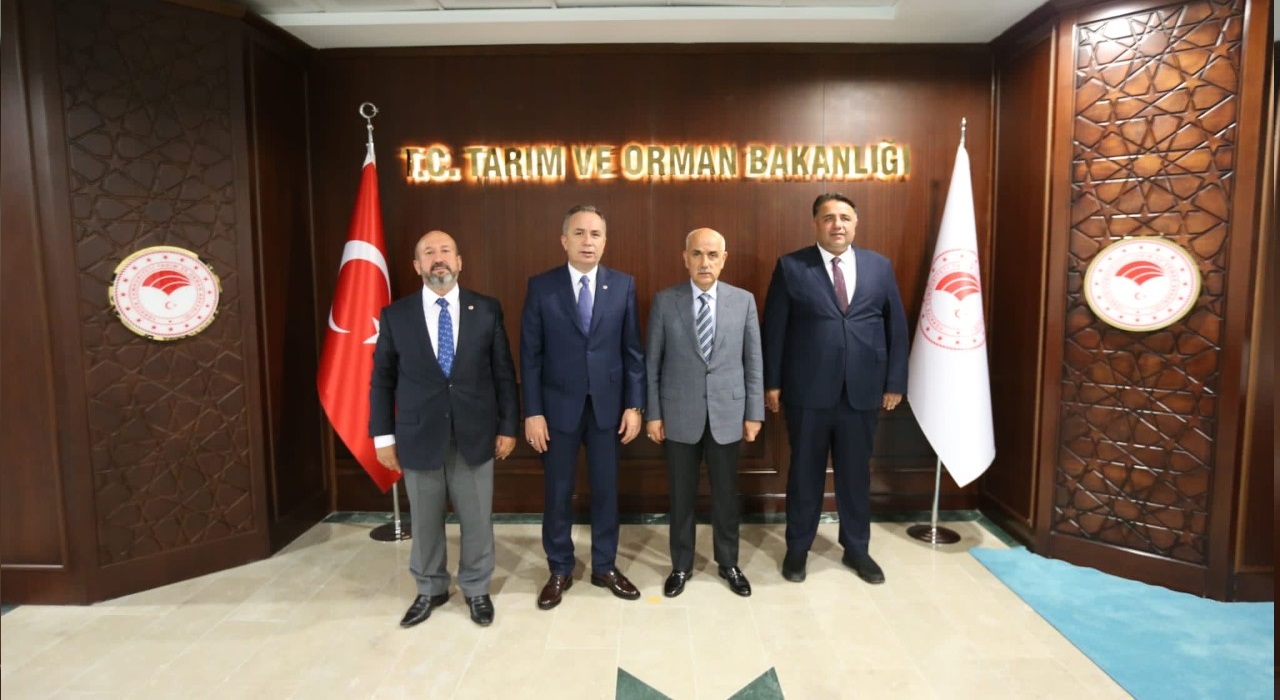 Çorum Çiftçisinin Talep ve İsteklerini Bakana İlettiler