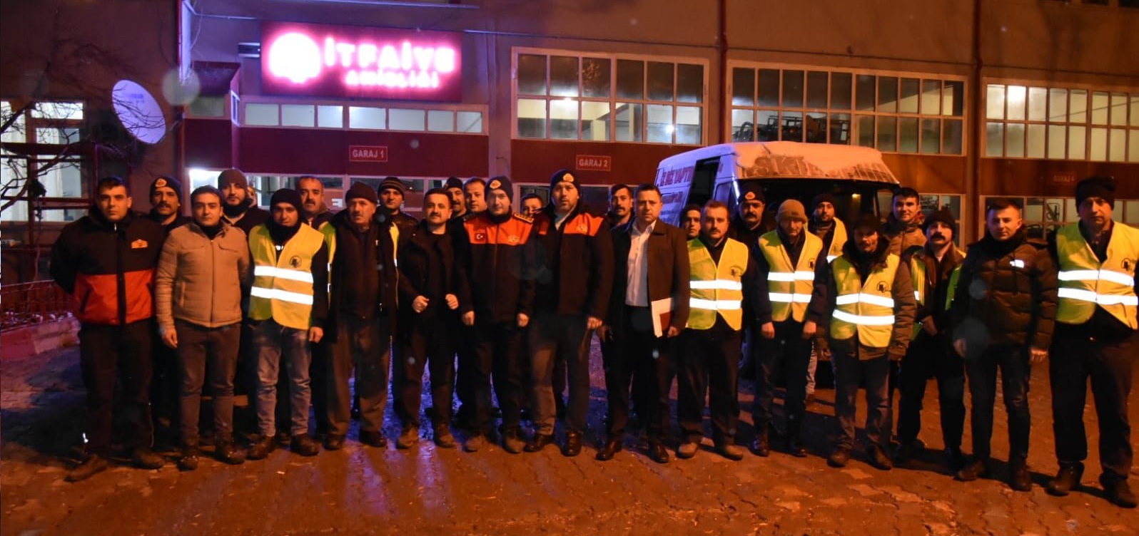 12 KİŞİLİK GÖNÜLLÜ PERSONEL YOLA ÇIKTI