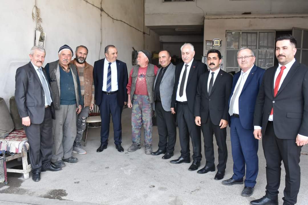 İSKİLİP HALKI KAYRICI’YI BAĞRINA BASTI